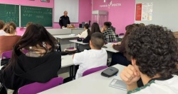 Сотрудники шпаковской полиции и общественники провели акцию «Сообщи, где торгуют смертью»